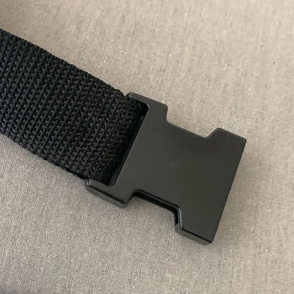 Vintage black Eddie Bauer bum bag/fanny pack/waist bag - Picture 9 of 10